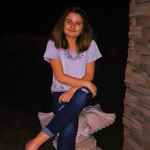 Meet your Posher, Bella